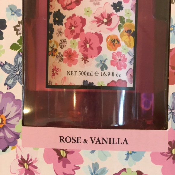 Taylor Finch Australia Pampering Bubble Bath Floral Duo NWT 2 16.9scented Bubble - Picture 5 of 16